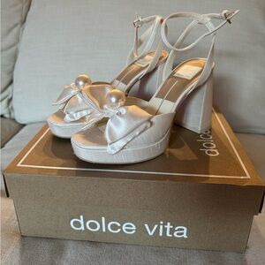 Dolce Vita Ivory Pearl Bow Platform Block Heel Sandals